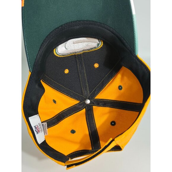 Green Bay Packers Adjustable Baseball Cap With Embroidered Logo & Curved Bill - Picture 9 of 12